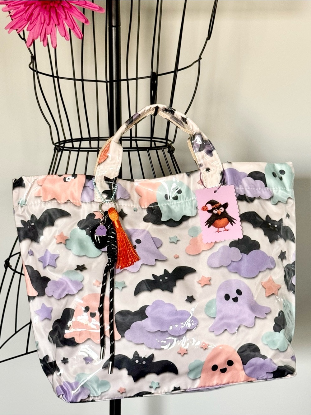 New Halloween Pastel Ghosts & Bats PVC Handbag Purse Tote Bag w/ Charm - Picture 3 of 10